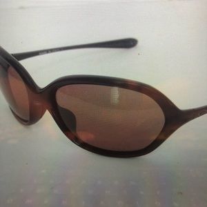 Oakley women’s warm up sunglasses, POLARIZED,